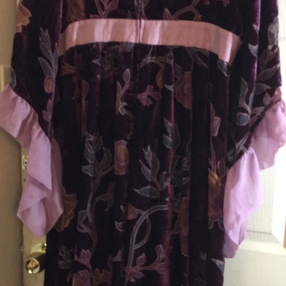 Unique Vintage Floral Velvet Maxi Dress - Picture 11 of 17